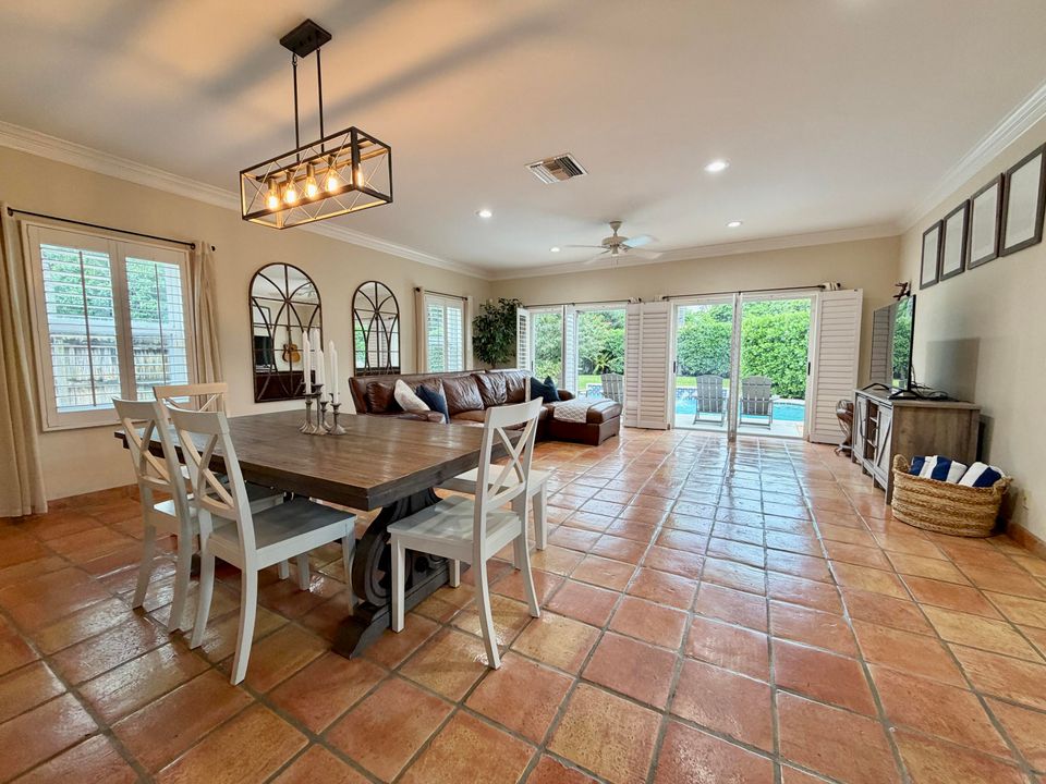 For Rent: $5,300 (4 beds, 3 baths, 2509 Square Feet)