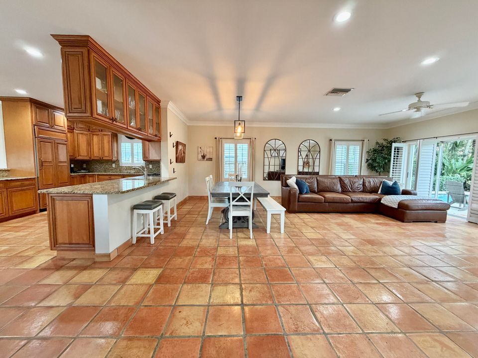 For Rent: $5,300 (4 beds, 3 baths, 2509 Square Feet)