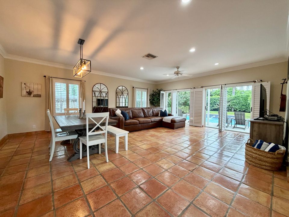 For Rent: $5,300 (4 beds, 3 baths, 2509 Square Feet)