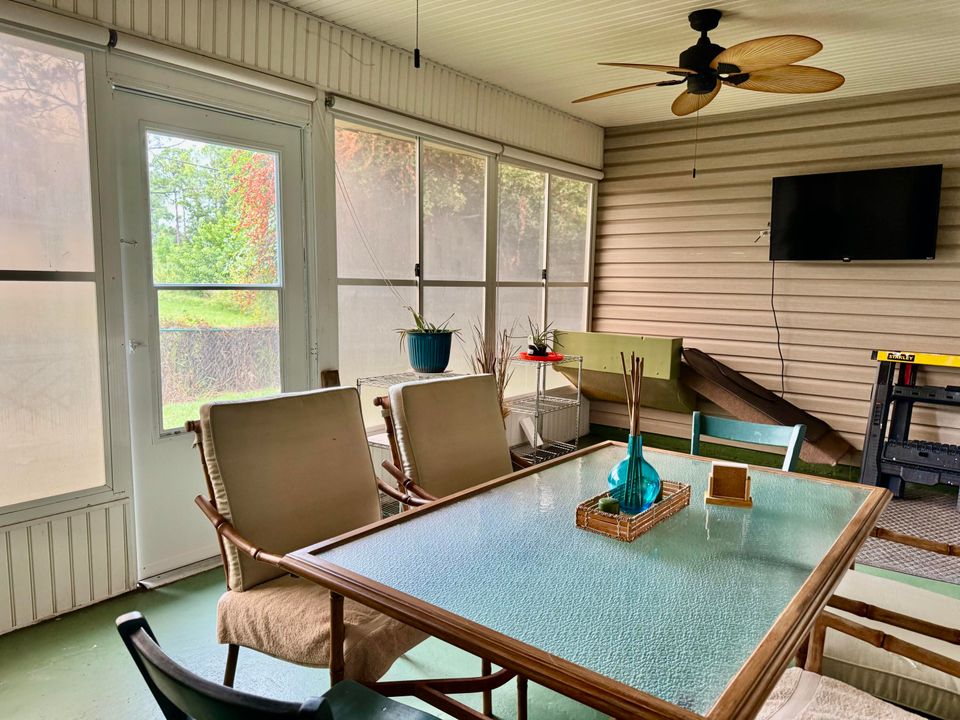 For Sale: $299,000 (3 beds, 2 baths, 1847 Square Feet)