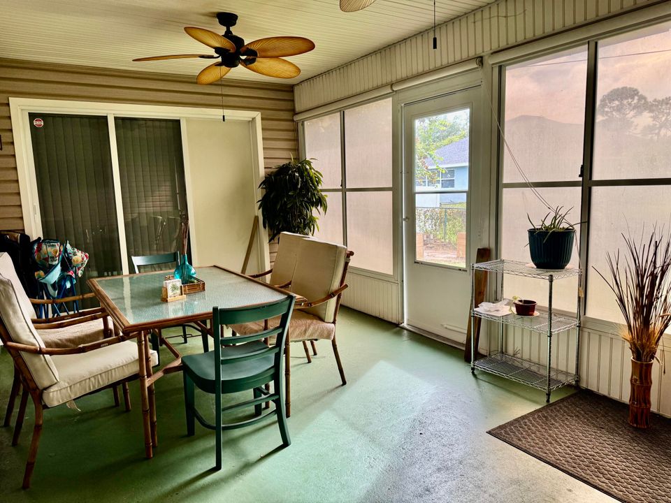 For Sale: $299,000 (3 beds, 2 baths, 1847 Square Feet)