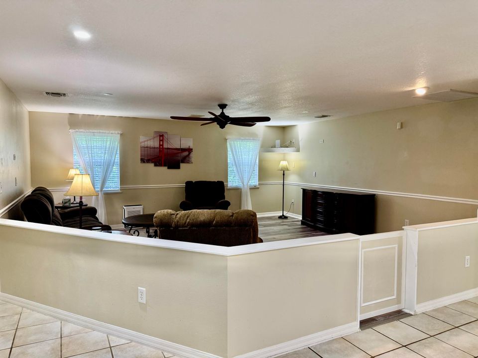 For Sale: $299,000 (3 beds, 2 baths, 1847 Square Feet)