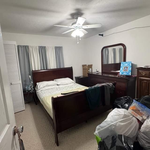 На продажу: $240,000 (2 спален, 2 ванн, 1201 Квадратных фут)