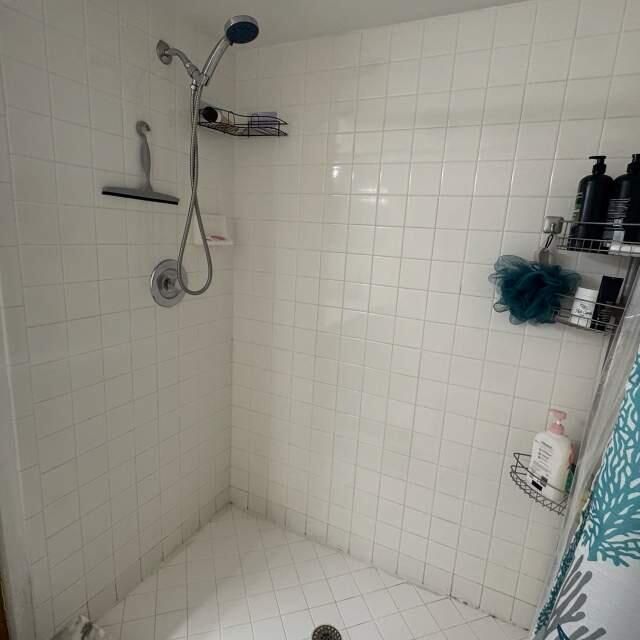 На продажу: $240,000 (2 спален, 2 ванн, 1201 Квадратных фут)