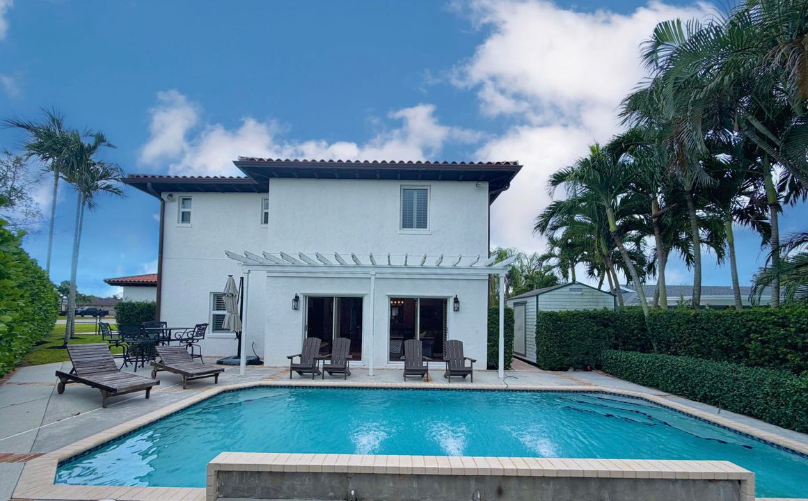 For Rent: $5,300 (4 beds, 3 baths, 2509 Square Feet)