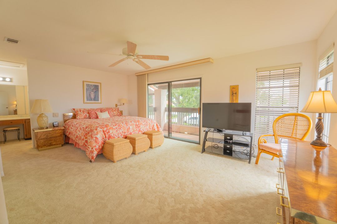 For Sale: $319,000 (2 beds, 2 baths, 1434 Square Feet)