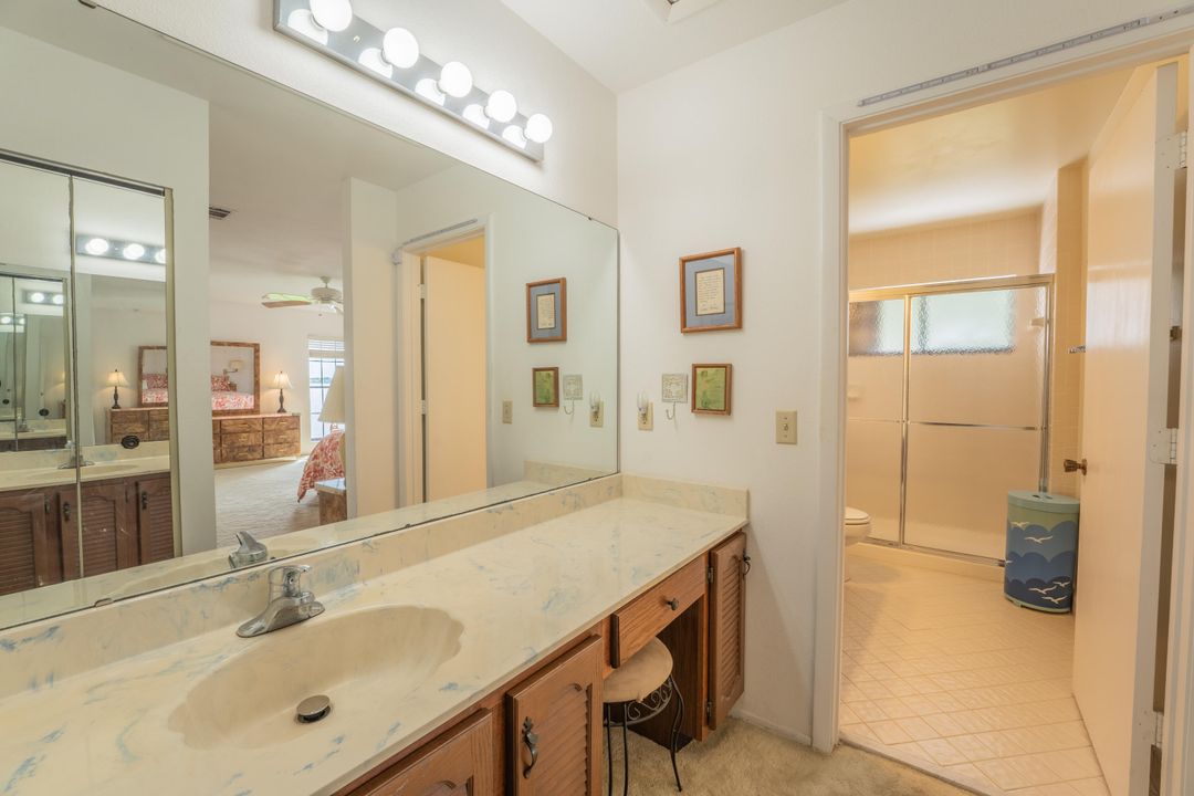 For Sale: $319,000 (2 beds, 2 baths, 1434 Square Feet)