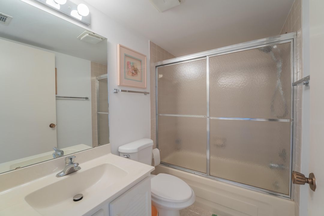 For Sale: $319,000 (2 beds, 2 baths, 1434 Square Feet)