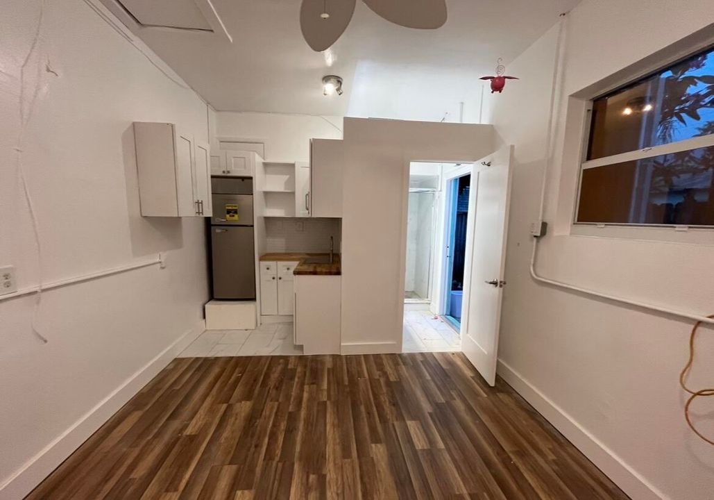 На продажу: $385,000 (3 спален, 2 ванн, 1419 Квадратных фут)