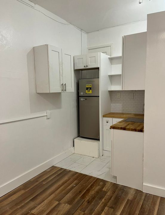 На продажу: $385,000 (3 спален, 2 ванн, 1419 Квадратных фут)