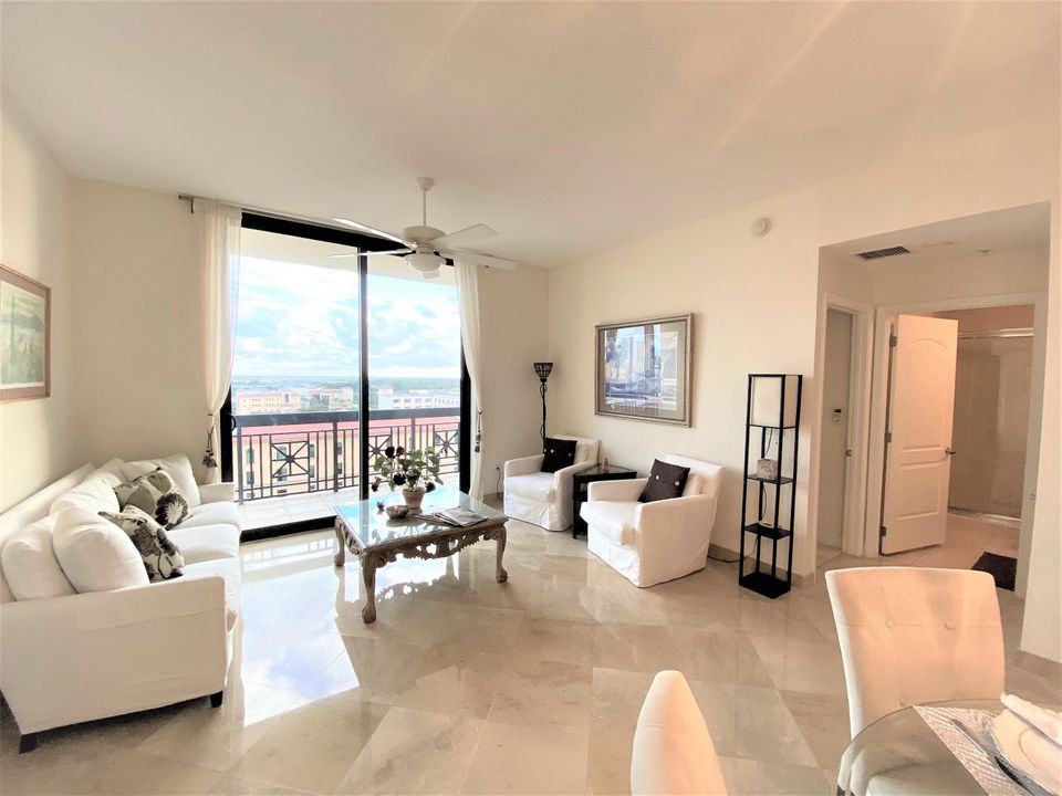 For Rent: $8,500 (2 beds, 2 baths, 1333 Square Feet)