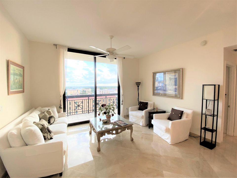 For Rent: $8,500 (2 beds, 2 baths, 1333 Square Feet)