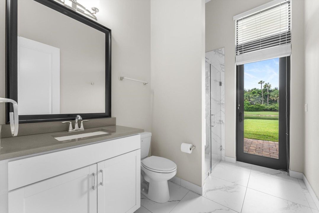 Activo con contrato: $1,777,000 (7 camas, 5 baños, 5369 Pies cuadrados)