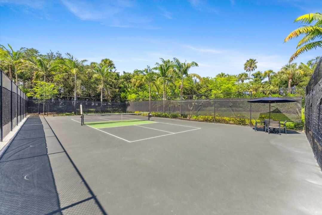 Activo con contrato: $1,777,000 (7 camas, 5 baños, 5369 Pies cuadrados)