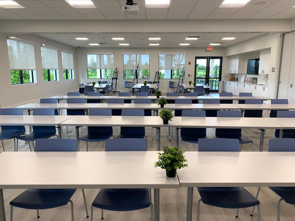 待售: $777,000 (3 贝兹, 2 浴室, 2580 平方英尺)