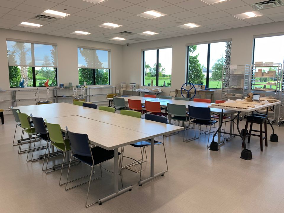 待售: $777,000 (3 贝兹, 2 浴室, 2580 平方英尺)