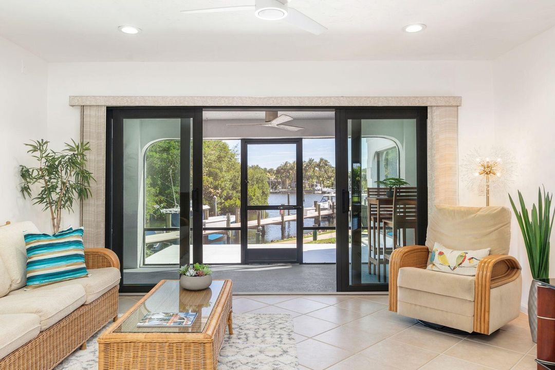 En Venta: $1,100,000 (3 camas, 3 baños, 1514 Pies cuadrados)