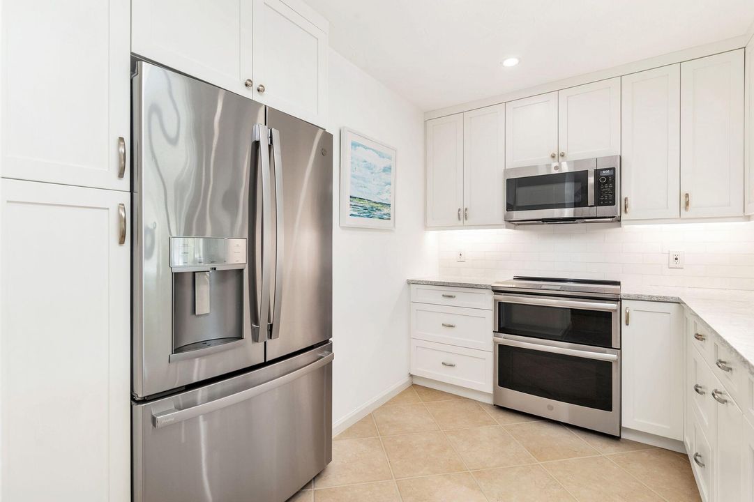 En Venta: $1,100,000 (3 camas, 3 baños, 1514 Pies cuadrados)