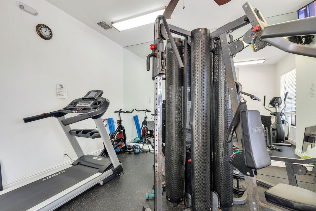 En Venta: $1,100,000 (3 camas, 3 baños, 1514 Pies cuadrados)