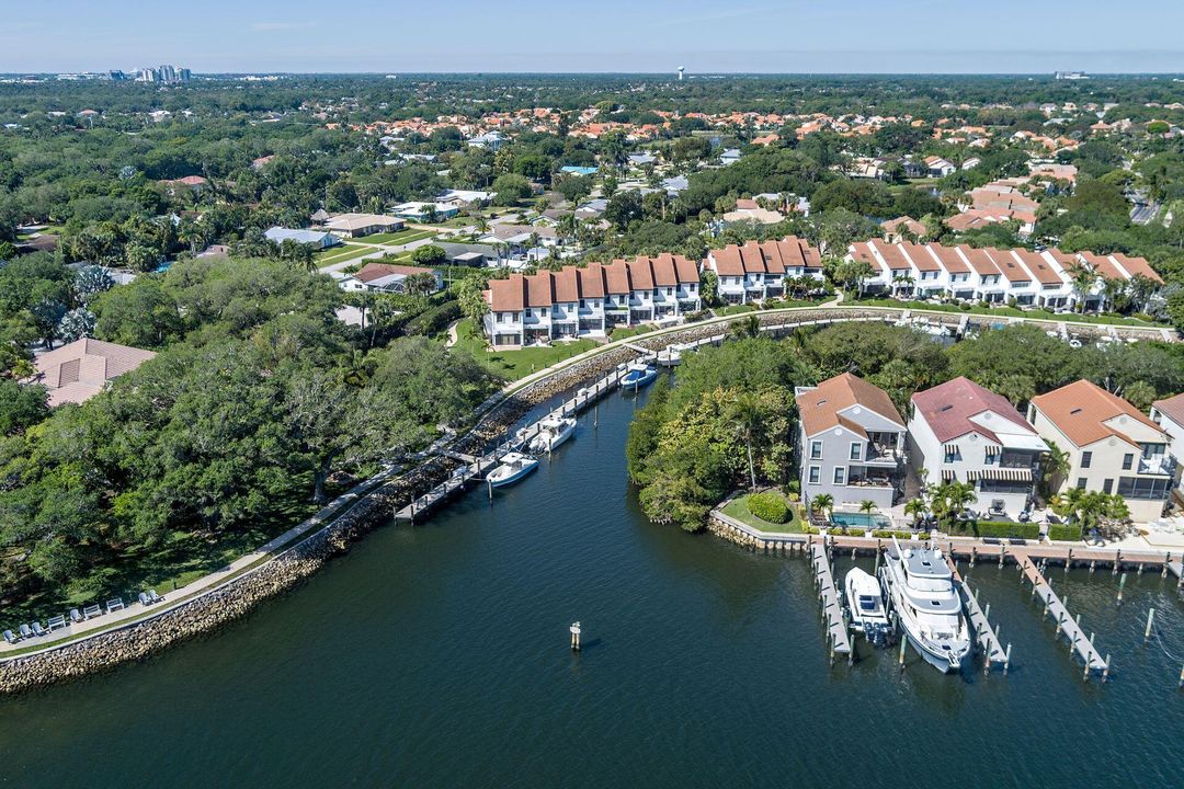 En Venta: $1,100,000 (3 camas, 3 baños, 1514 Pies cuadrados)