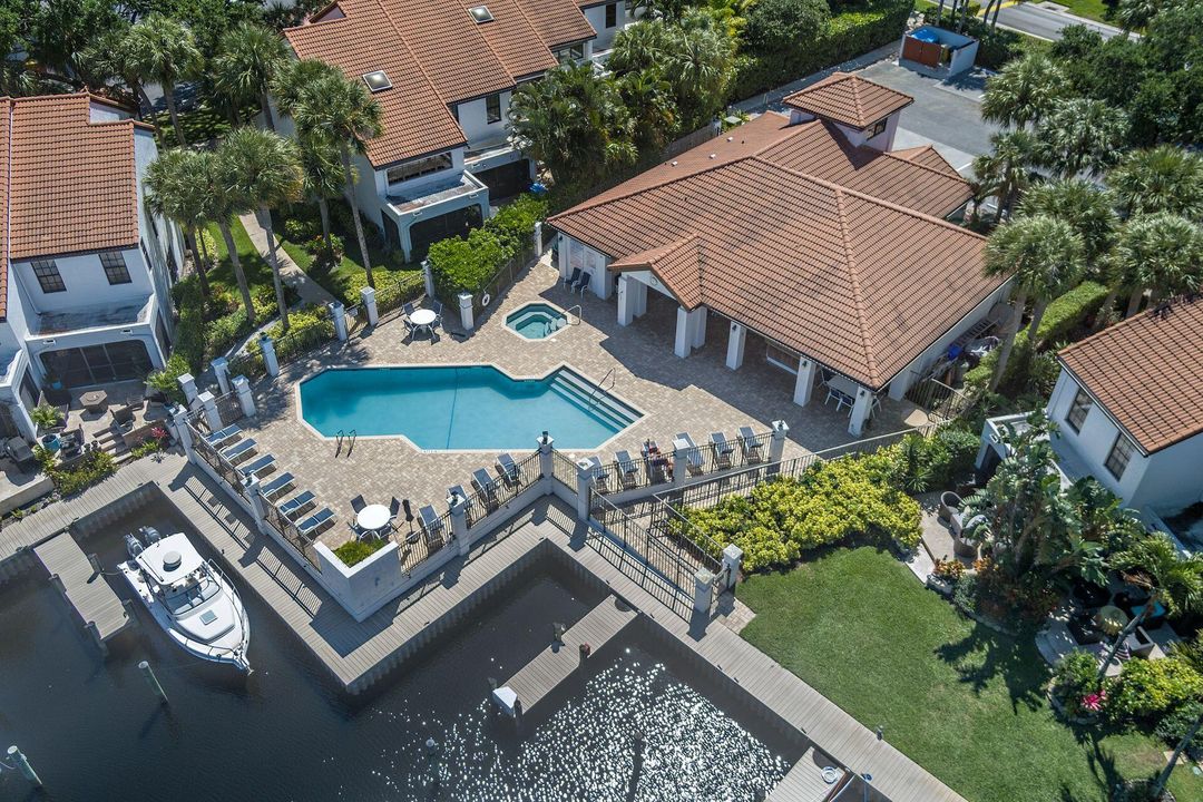 En Venta: $1,100,000 (3 camas, 3 baños, 1514 Pies cuadrados)