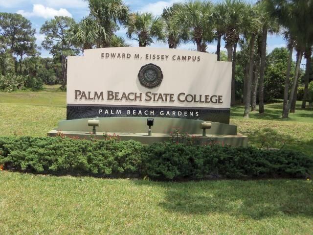 En Venta: $1,100,000 (3 camas, 3 baños, 1514 Pies cuadrados)