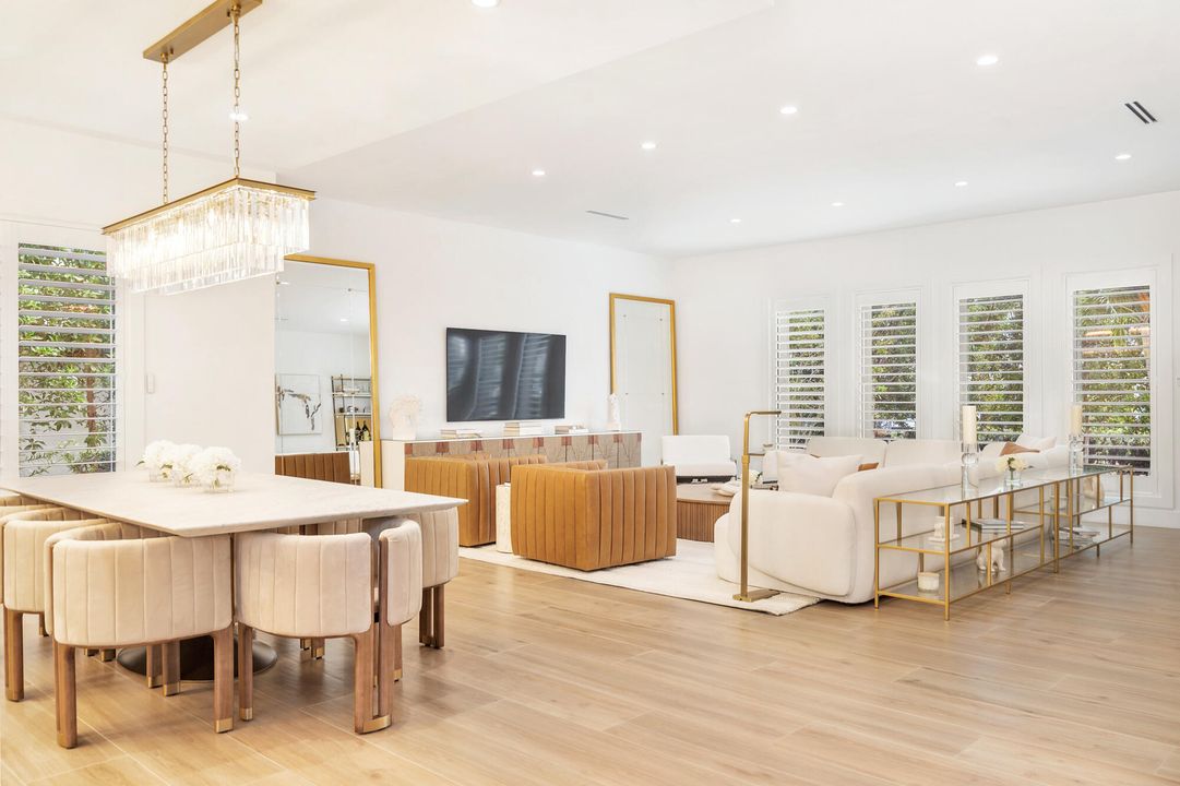 Activo con contrato: $4,495,000 (4 camas, 4 baños, 4016 Pies cuadrados)