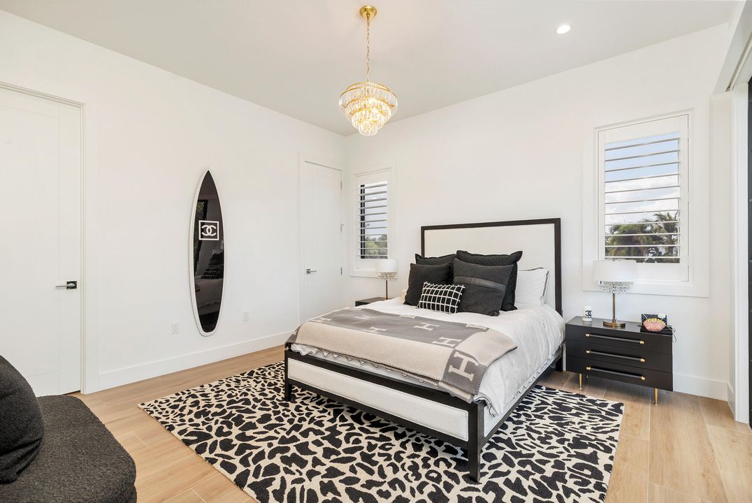 Activo con contrato: $4,495,000 (4 camas, 4 baños, 4016 Pies cuadrados)