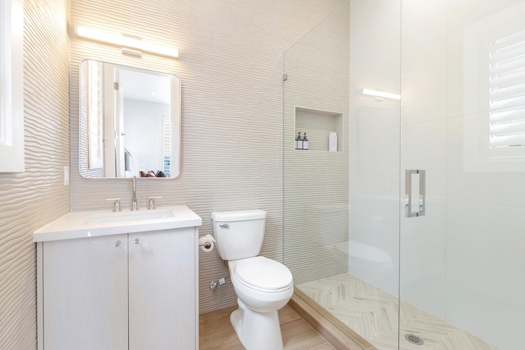 Activo con contrato: $4,495,000 (4 camas, 4 baños, 4016 Pies cuadrados)