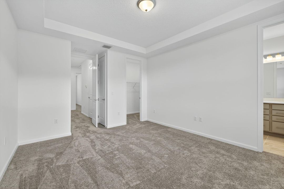 For Rent: $3,000 (3 beds, 2 baths, 1550 Square Feet)