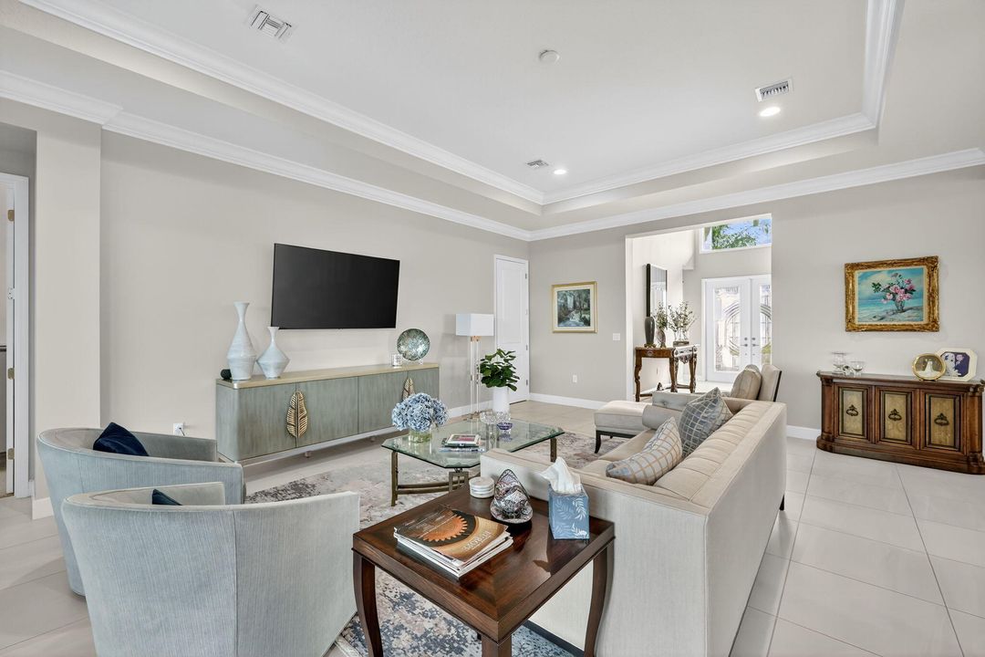 待售: $777,000 (3 贝兹, 2 浴室, 2580 平方英尺)