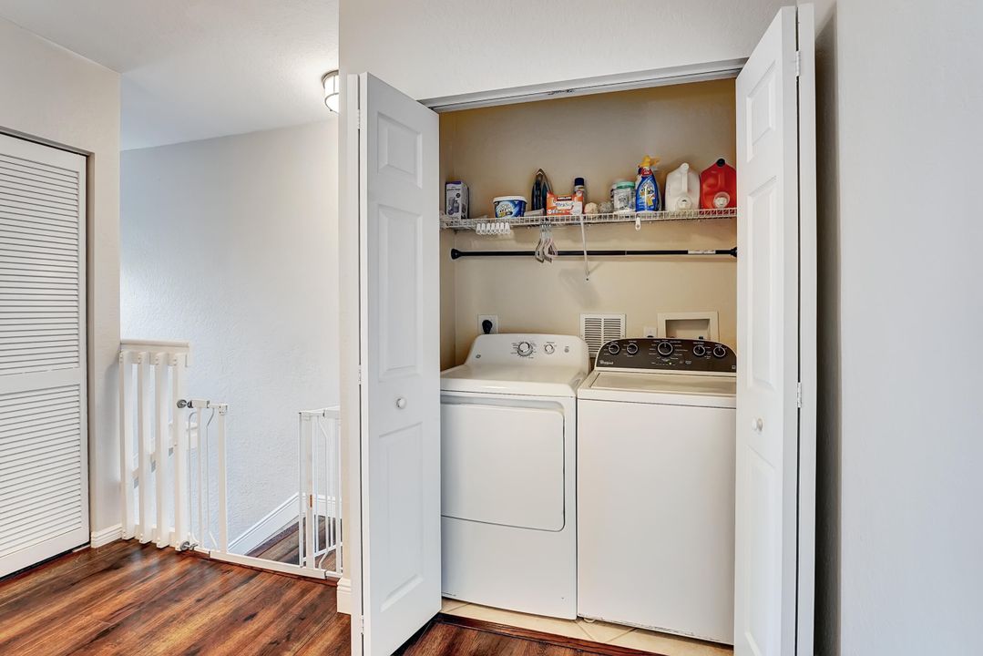 合同活跃: $3,250 (3 贝兹, 2 浴室, 1622 平方英尺)