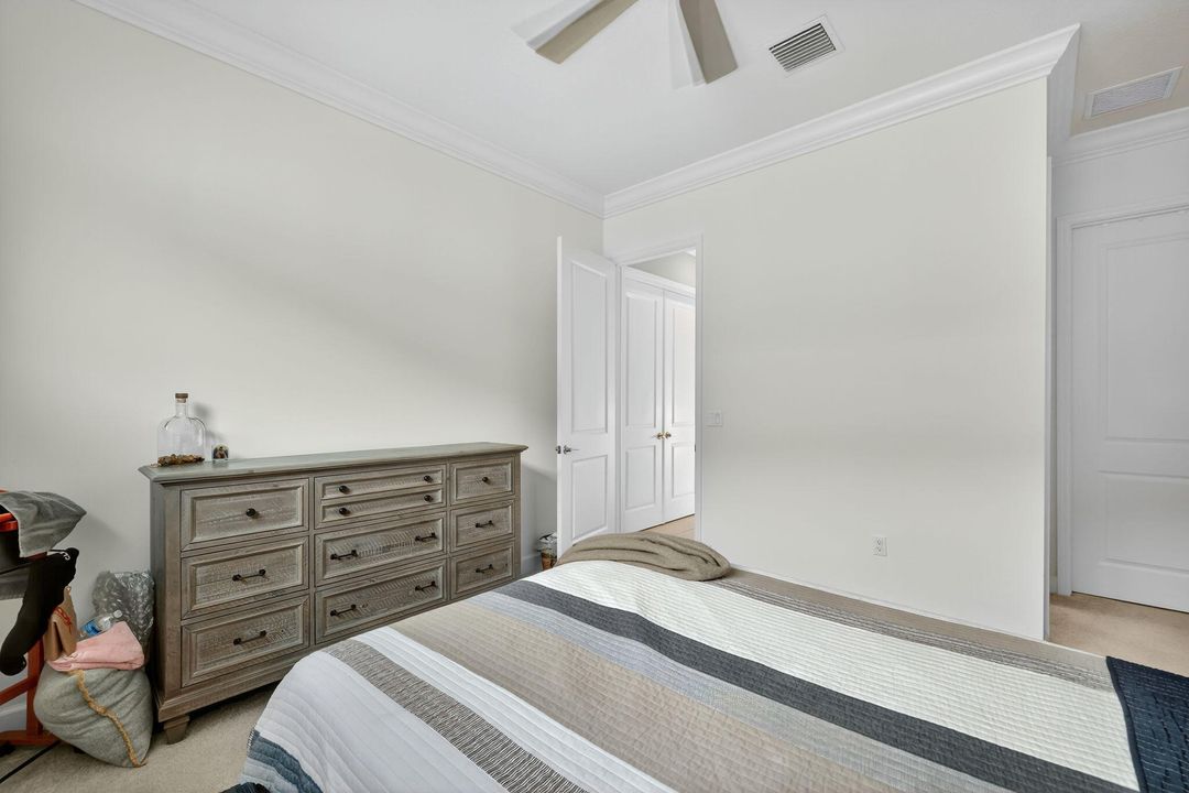 待售: $777,000 (3 贝兹, 2 浴室, 2580 平方英尺)