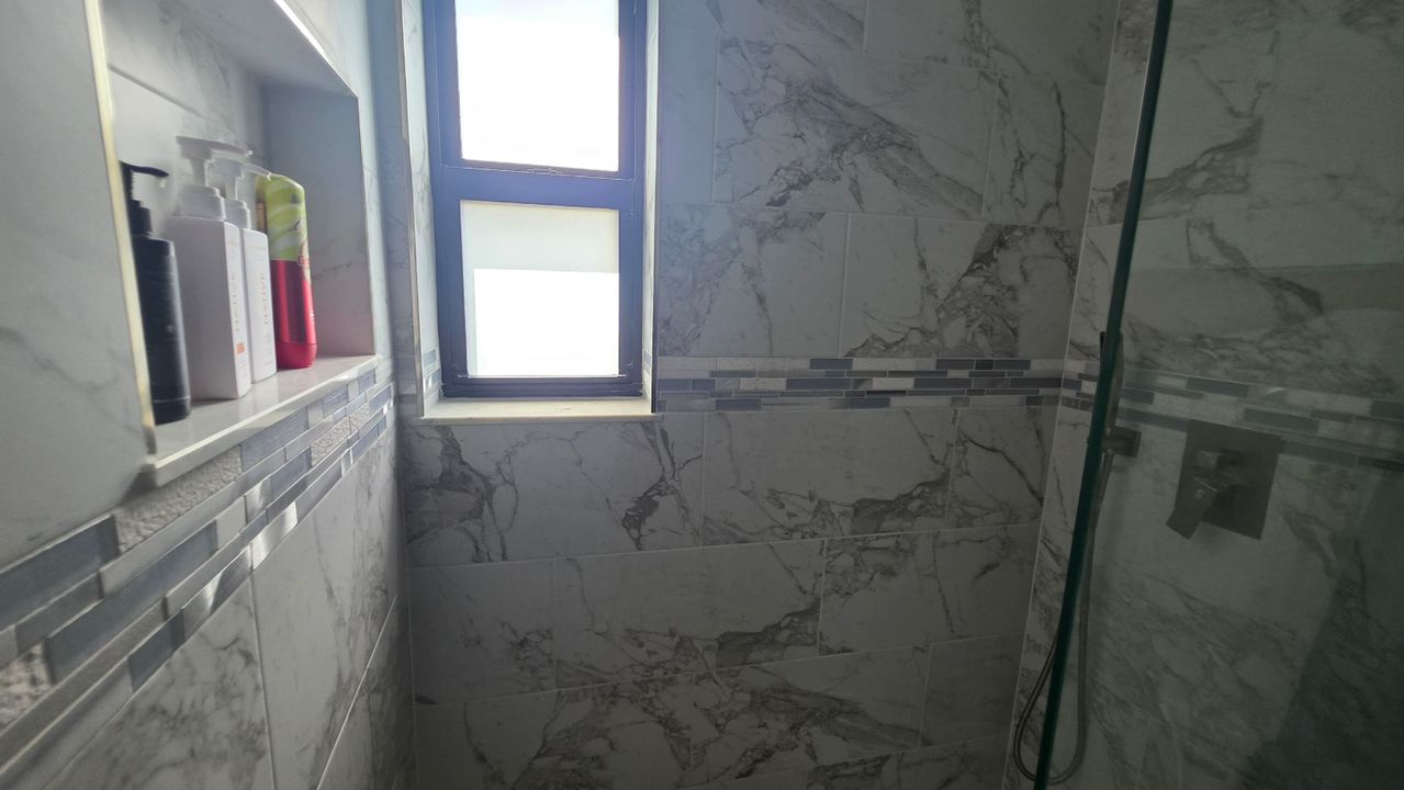 待售: $1,595,000 (0 贝兹, 0 浴室, 5506 平方英尺)