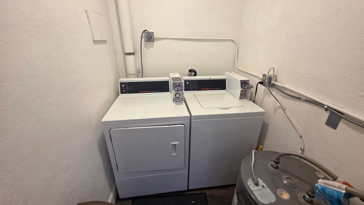 待售: $1,595,000 (0 贝兹, 0 浴室, 5506 平方英尺)