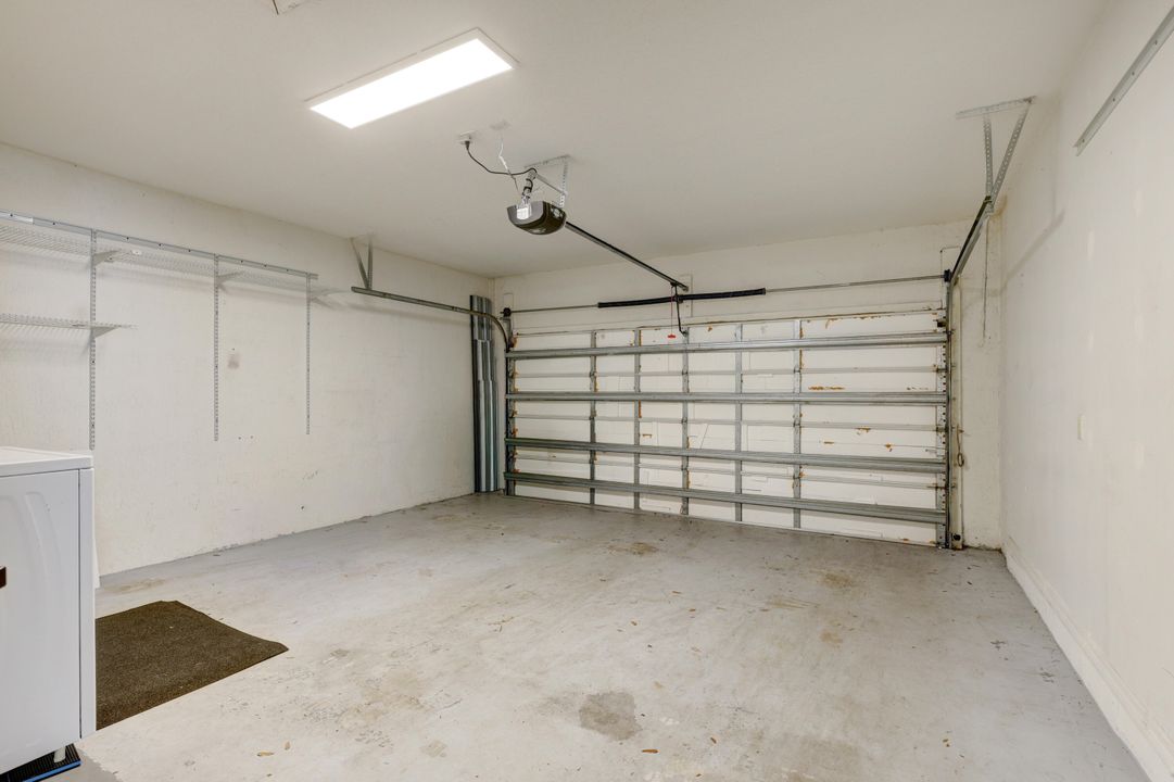 Active With Contract: $449,000 (3 beds, 2 baths, 1386 Square Feet)