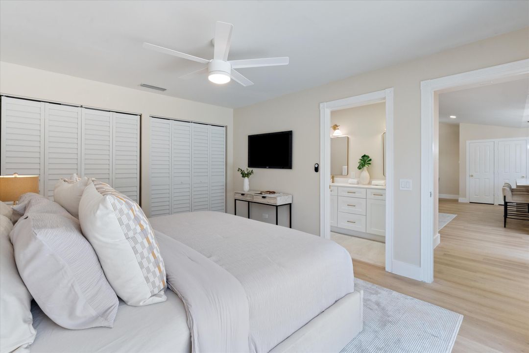 合同活跃: $395,000 (2 贝兹, 2 浴室, 1152 平方英尺)