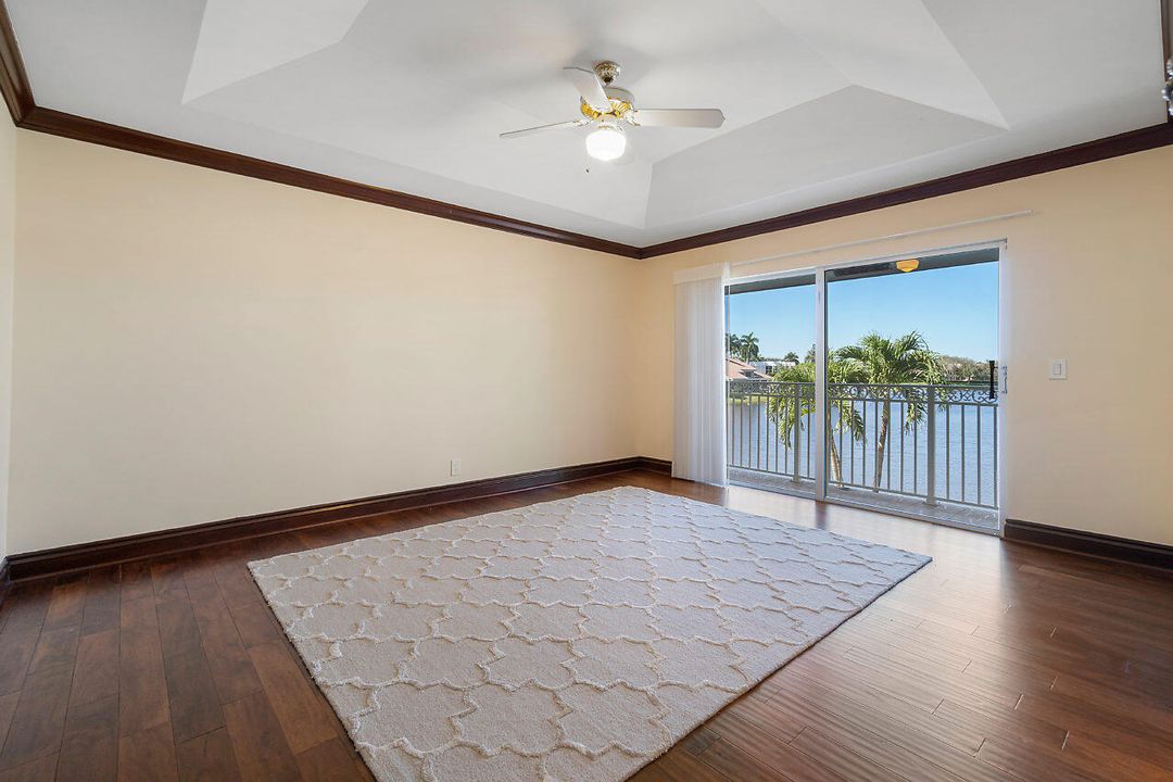 For Rent: $12,500 (5 beds, 4 baths, 4844 Square Feet)