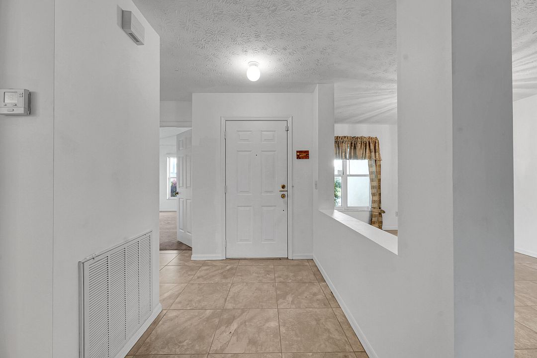 En Venta: $147,000 (2 camas, 2 baños, 1530 Pies cuadrados)