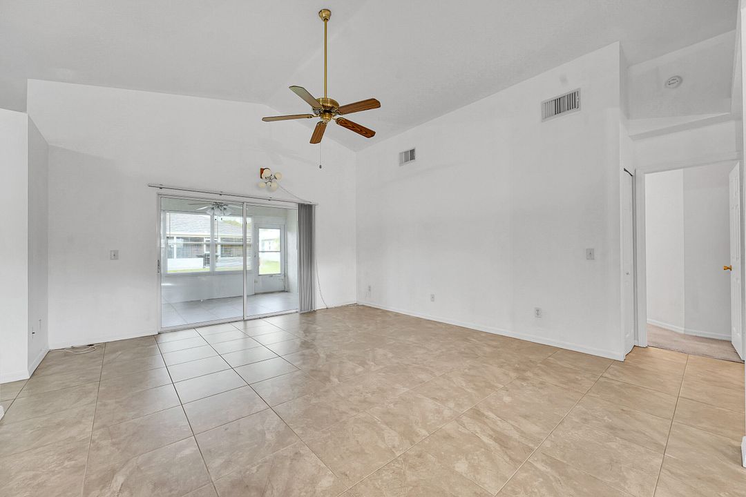 En Venta: $147,000 (2 camas, 2 baños, 1530 Pies cuadrados)