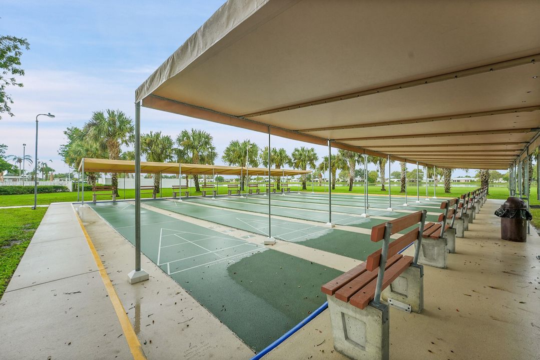 En Venta: $147,000 (2 camas, 2 baños, 1530 Pies cuadrados)