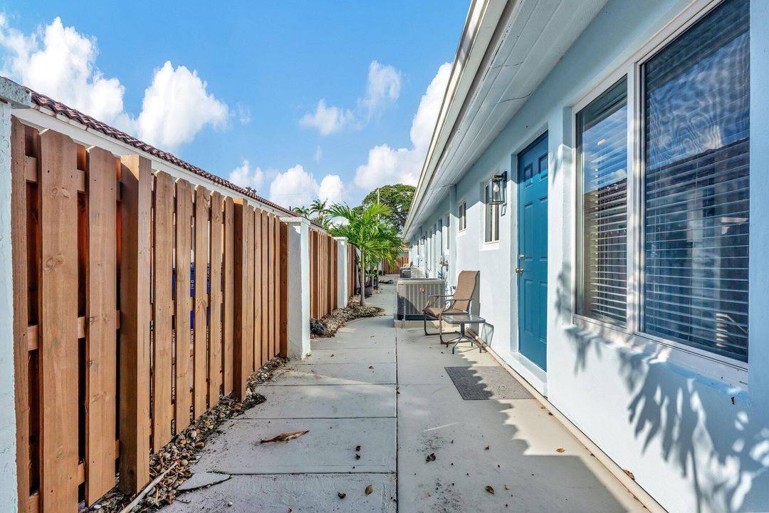 Activo con contrato: $2,075 (1 camas, 1 baños, 800 Pies cuadrados)