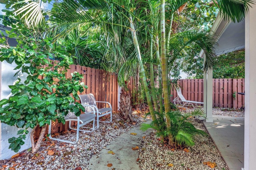 Activo con contrato: $2,075 (1 camas, 1 baños, 800 Pies cuadrados)