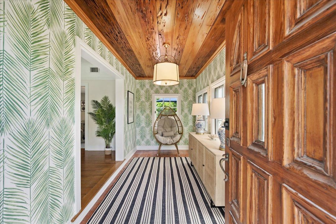 В аренду: $21,900 (5 спален, 3 ванн, 2782 Квадратных фут)