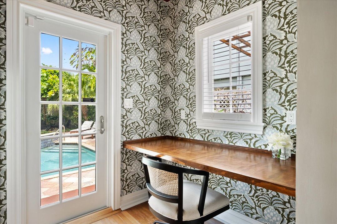 В аренду: $21,900 (5 спален, 3 ванн, 2782 Квадратных фут)