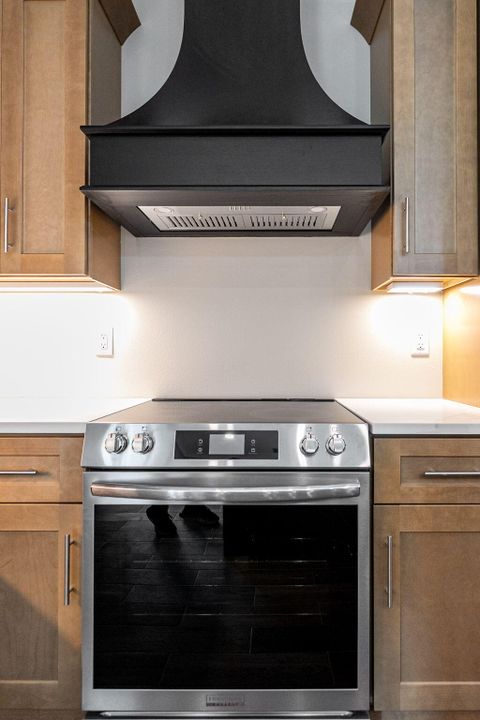 待售: $625,000 (3 贝兹, 3 浴室, 2149 平方英尺)