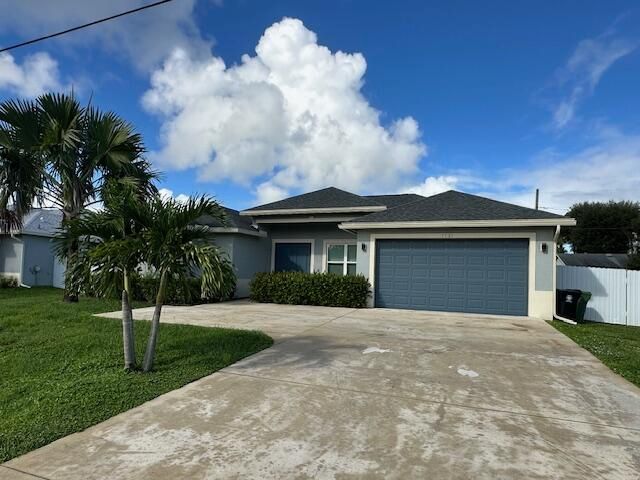 出租: $3,300 (4 贝兹, 3 浴室, 2236 平方英尺)