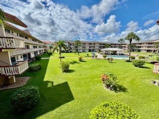 Active With Contract: $109,500 (2 beds, 2 baths, 968 Square Feet)