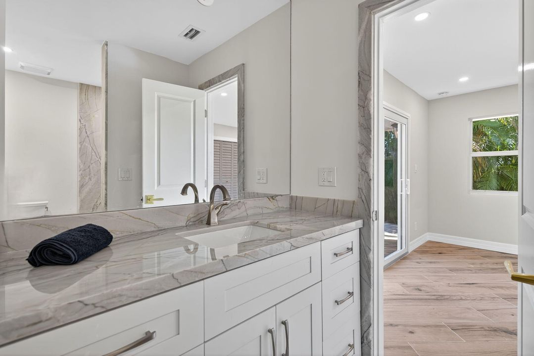 На продажу: $799,000 (3 спален, 3 ванн, 2150 Квадратных фут)