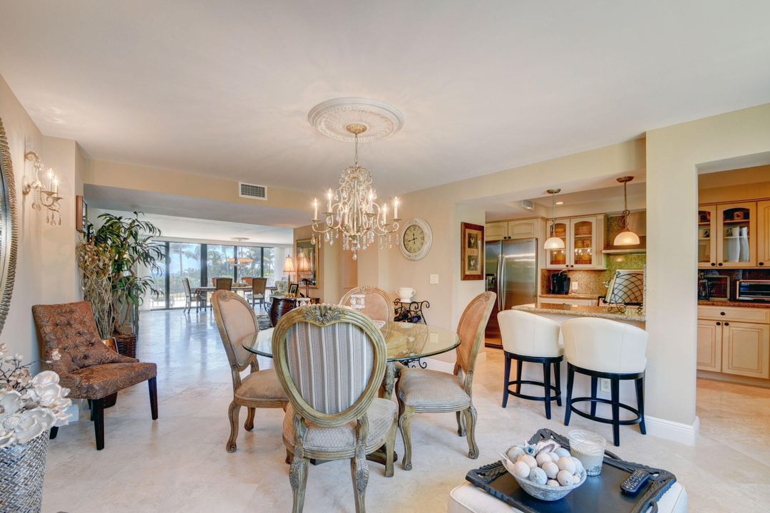 For Sale: $1,350,000 (2 beds, 2 baths, 1519 Square Feet)